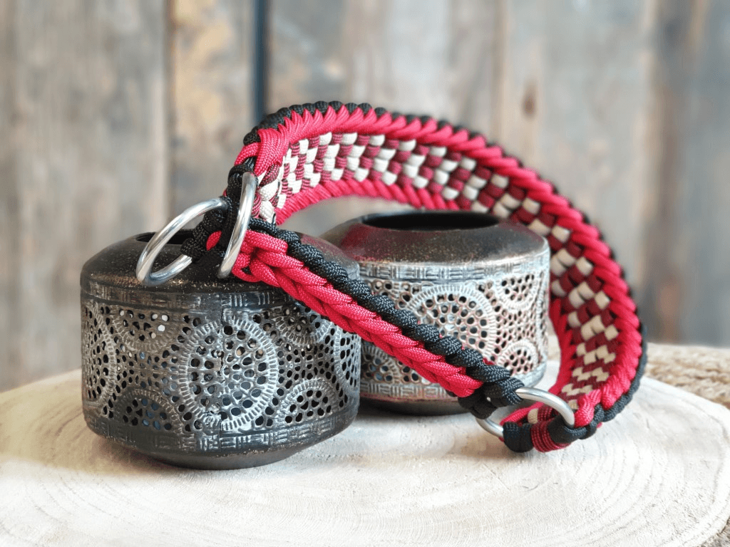 Stel hier je eigen halsband samen!